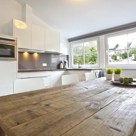 Kristall C Апартаменти