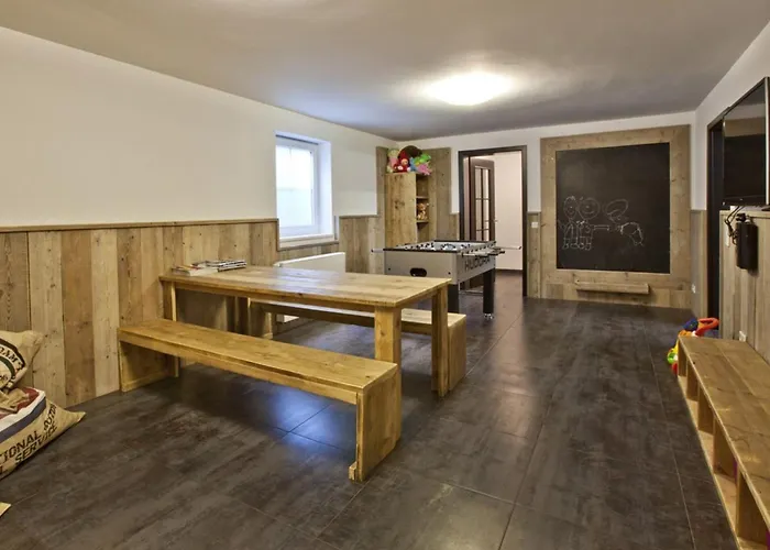 Kristall C アパート *